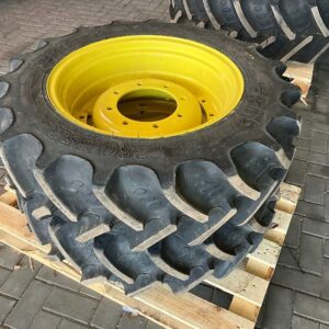 BKT 280/85R24 (2022)
