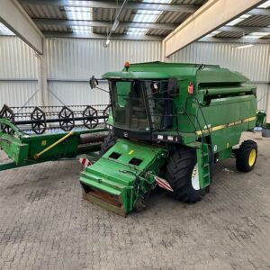 John Deere 2066 (1993)